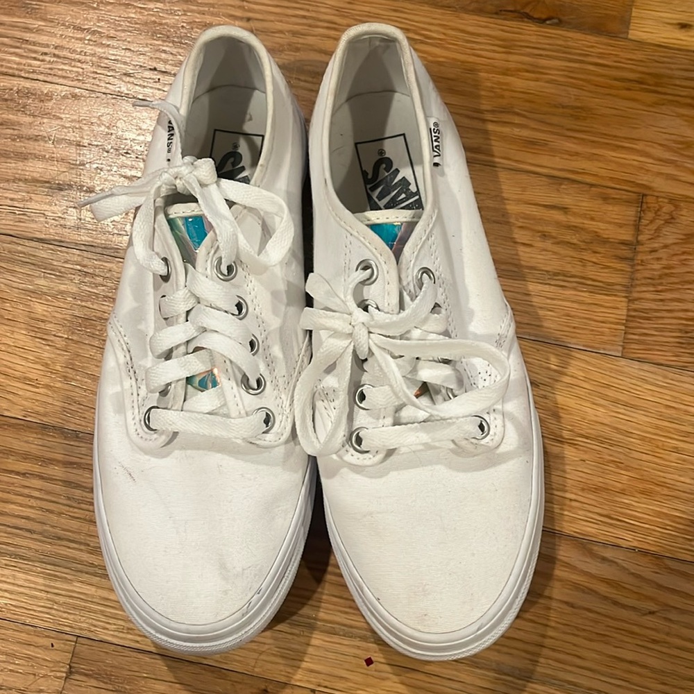 VGUC - Vans - Size 7.5